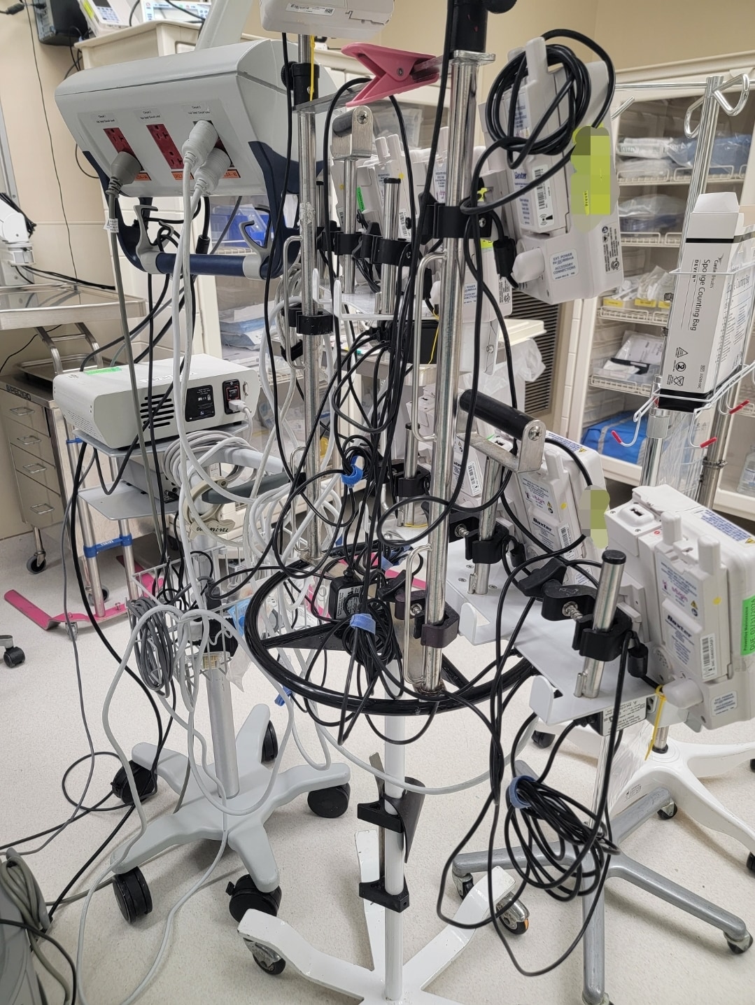Cords & Clutter