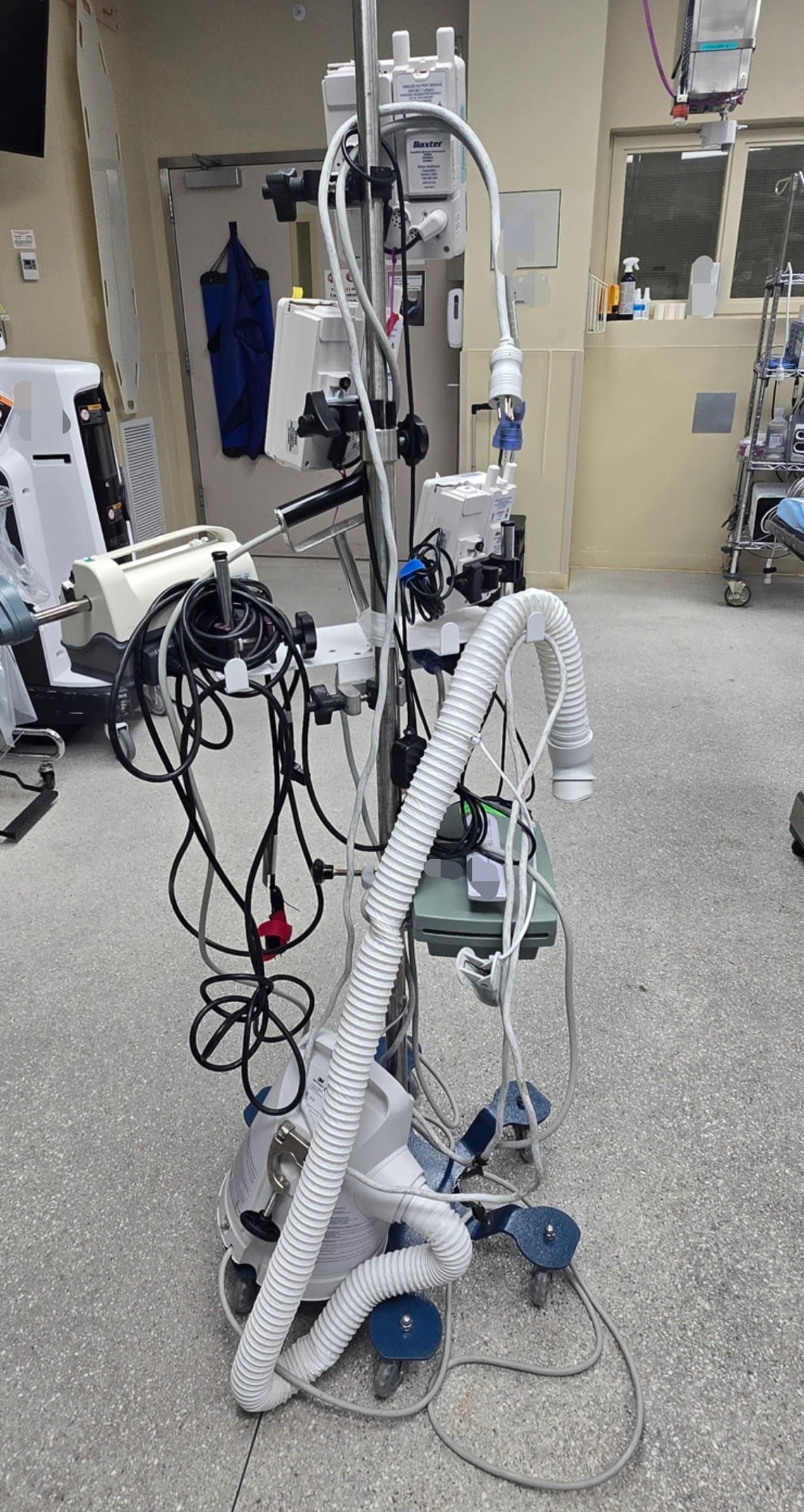 Falling Equipment — field photo 3