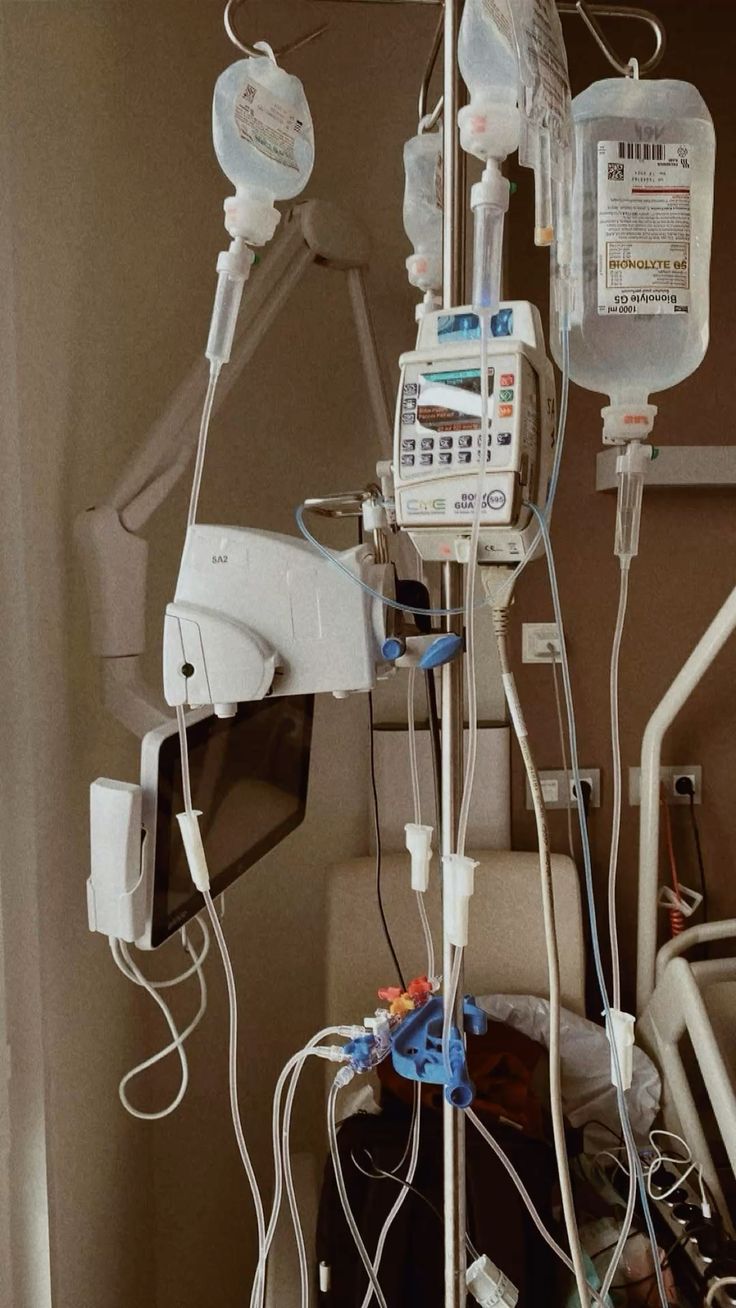 ICU Cable & Line Accumulation — field photo 4