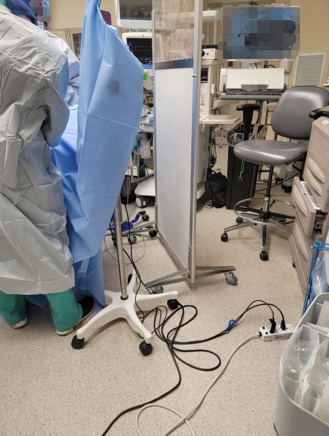 Ergonomic Strain & Normalized Workarounds — field photo 5
