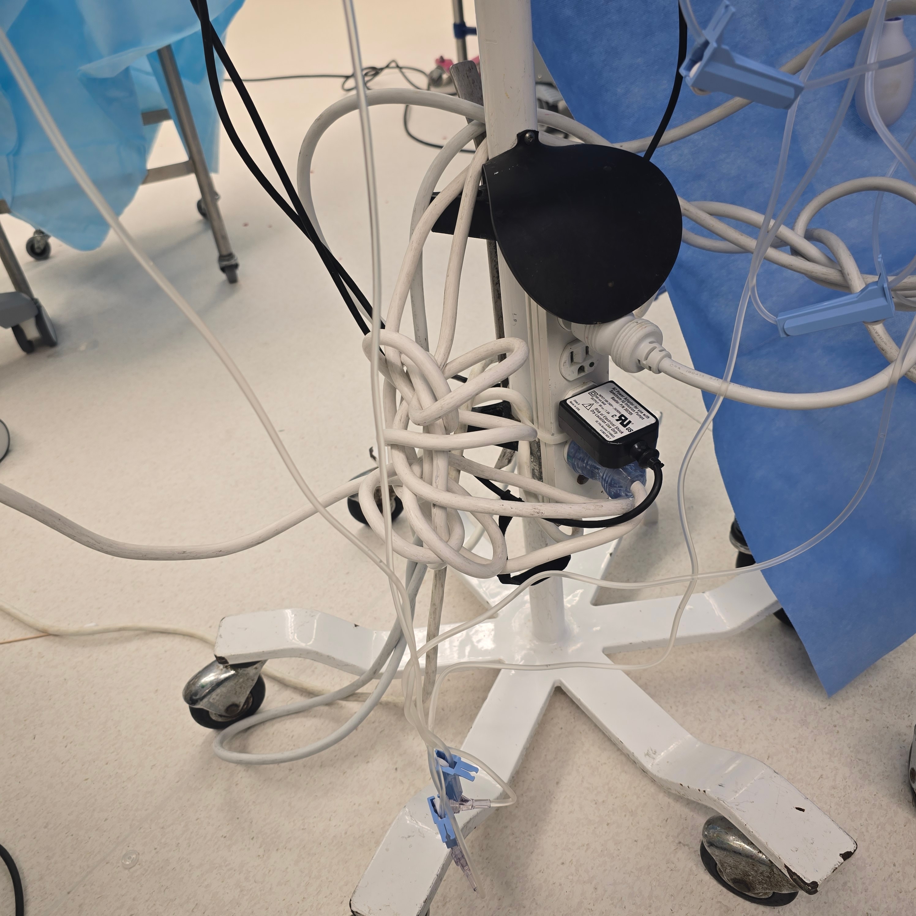 Improvised Power & Cable Burden — field photo 3